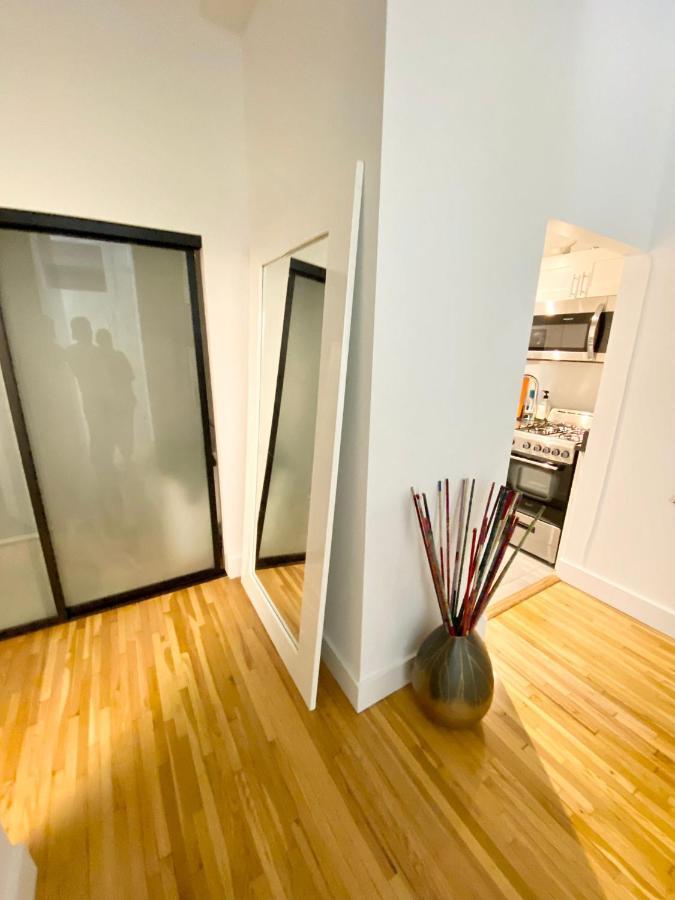 Luxury Apartments Next To Times Square New York Eksteriør bilde